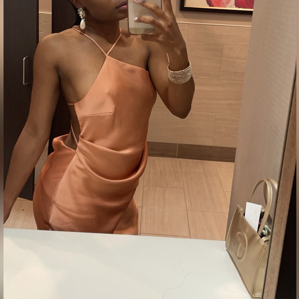 Dress - Picture 3 of 8